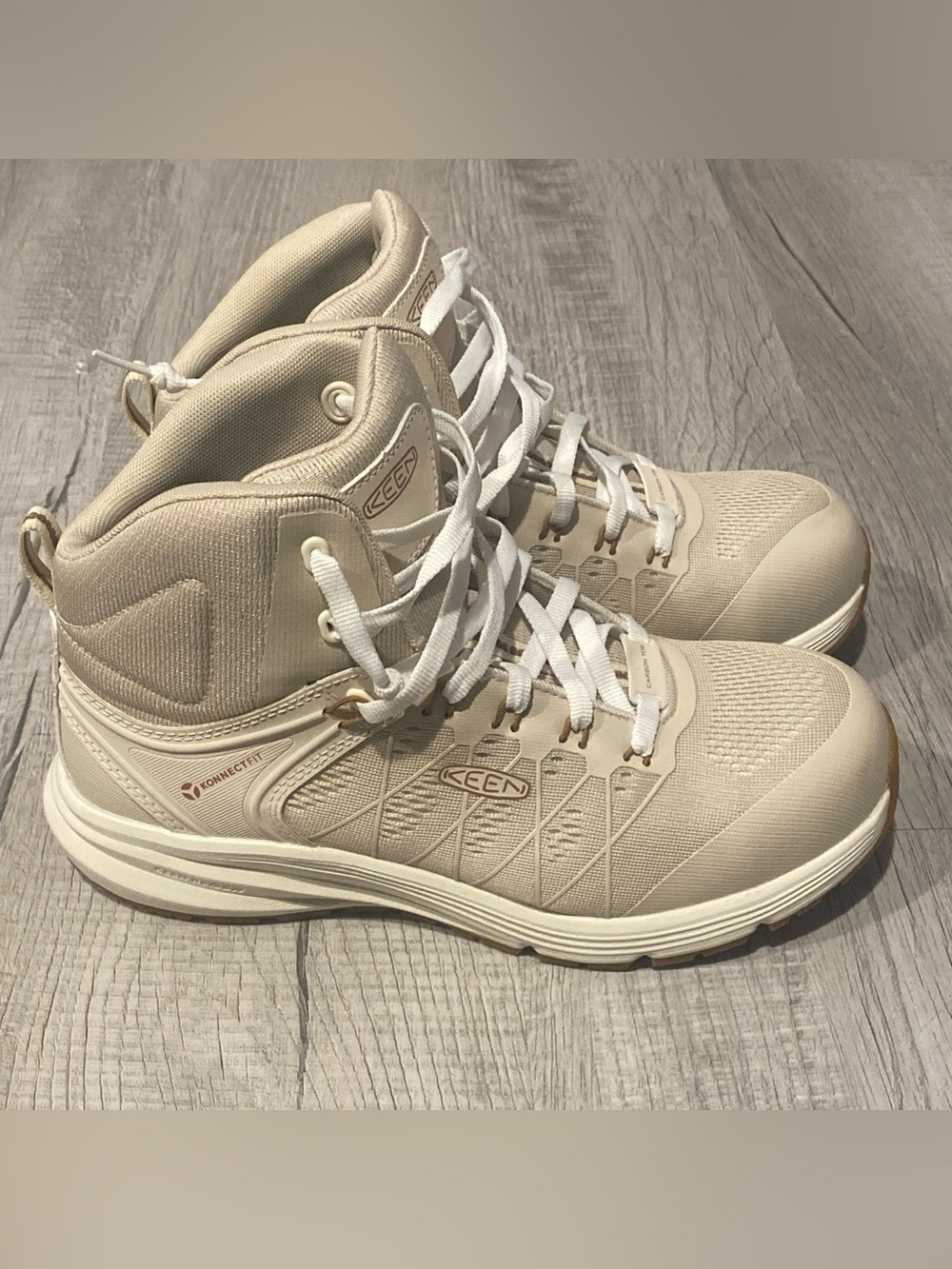 KEEN Men's Tan High-Top Hiking Boots